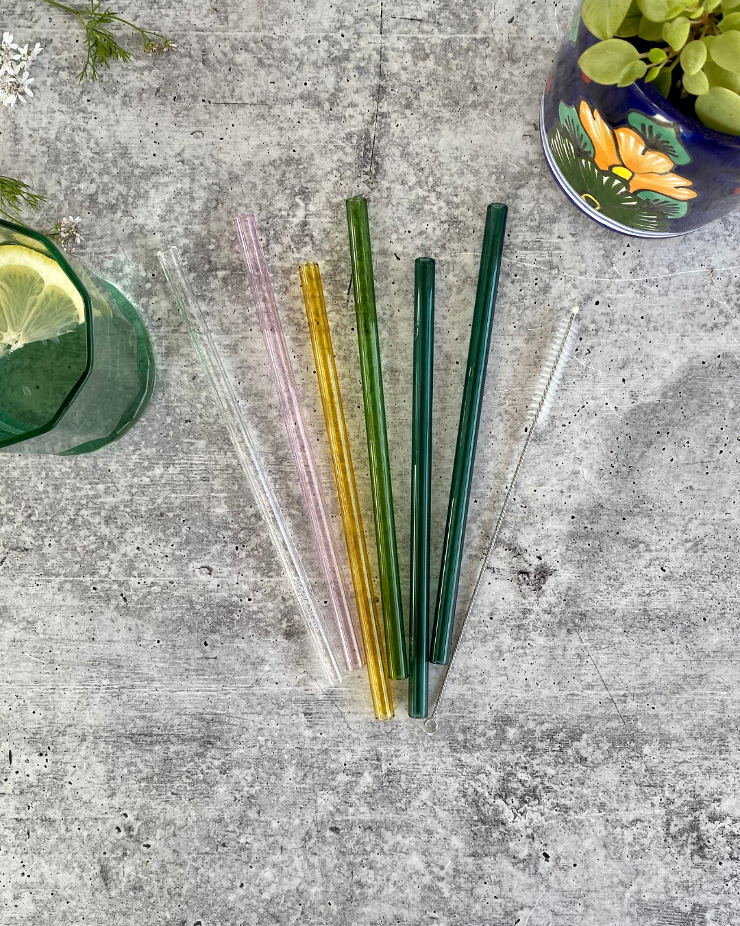 Buy Colored Glass Drinking Straws - Set of 6 – Staunton and Henry