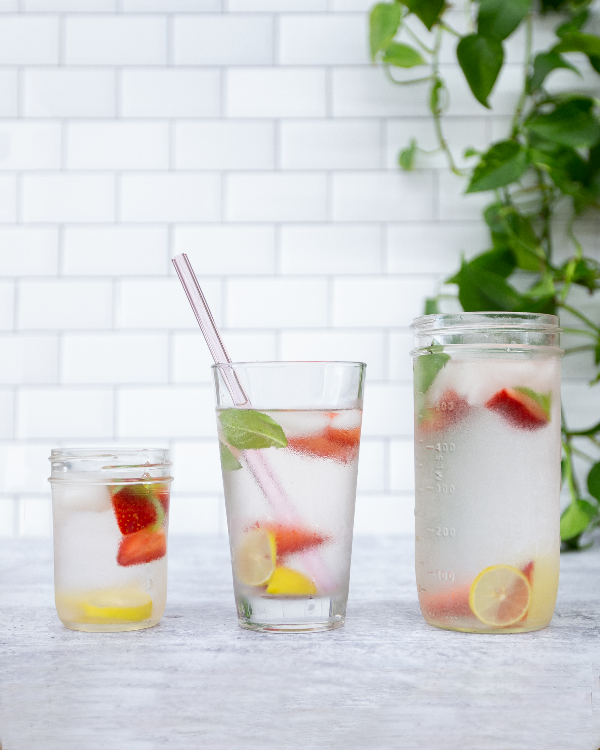 Single Straight Glass Straw Pink 8"